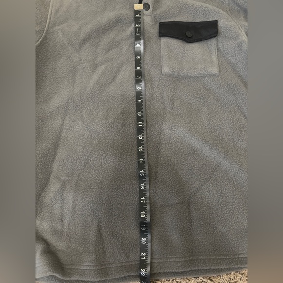 NWT- Telluride Gray Fleece Pullover Crewneck Sweatshirt. Size Medium - Picture 5 of 7